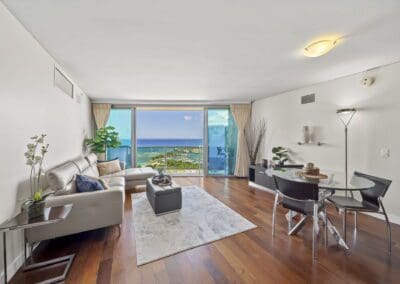 Koolani 4104 Living Area
