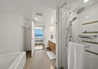 Koolani 4104 Master Bath