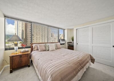 343 Hobron Lane #1001 Bedroom