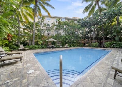 343 Hobron Lane #1001 Pool Deck