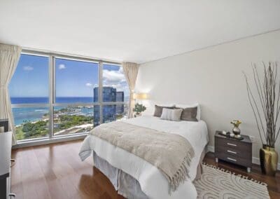 Koolani 4104 Master Bedroom